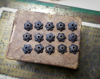 Rustic Oxidized Bead Caps - 16 Dark Patina Silver Tone Scalloped Disc Caps - 7mm - Age Worn Antique Aged Patina - caterpie