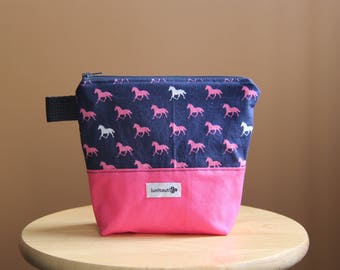 Reusable sandwich bag, reusable snack bag, reusable zippered bag, ecofriendly, zero waste, snack bag, reusable, food safe – Horses