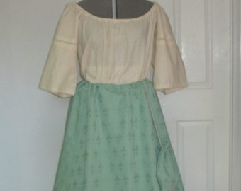 Renaissance Lady's Outfit - Skirt/blouse/cap - Green & Cream - Med/Lge