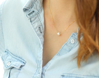 Gold Pearl Necklace - Single Pearl on Gold Chain - Pearl Necklace Gold - Bridesmaid Necklace - White Freshwater Pearl Real - 14k Gold Filled