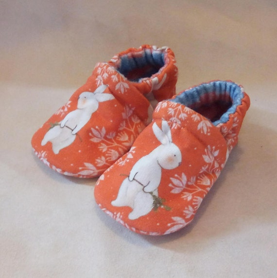 Snowflake Bunnies: Soft Sole Baby Shoes 3-6M Snowflake Bunnies: Soft Sole Baby Shoes 3-6M