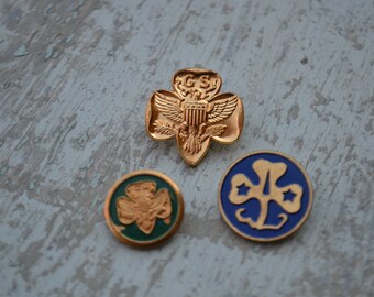 Vintage Collectible Girl Scouts Pins Pinbacks Lot of 3