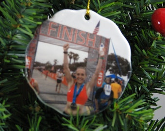Scalloped Ceramic Photo Ornament (3 inch)