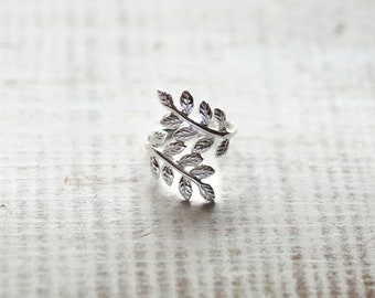 Leaf Ring, Silver Leaf Ring, Sterling silver Ring, Laurel Leaf Ring, Olive Branch Ring, Statement Ring, Peace Ring
