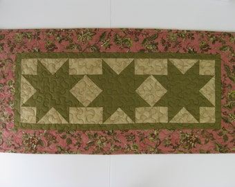 Quilted table runner | Etsy