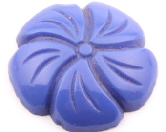 19mm vintage Czech realistic blue pansy flower art glass cabochon 244-30