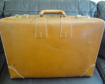 Tommy Traveler Suitcase Leather Vintage 1950s-60s 21x14x7