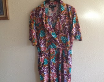 1980/90s Floral Romper Size Large