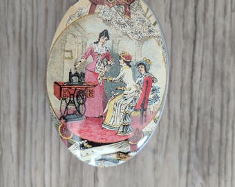 Retro Pocket Tin Three Ladies