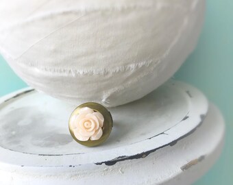 Blush rose locket poison ring