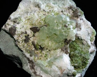 Prehnite and verdelite on matrix