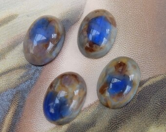 Vintage Blue Eye Art Glass Cabochon