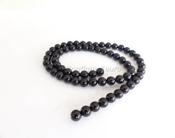 (15) 4mm, 6mm (10), 8mm (8), 10mm (4)-genuine Onyx beads
