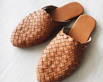 tan woven shoes ladies