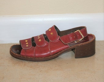 1960, 70s Leather Mod Etched Heels Size 7 Narrow