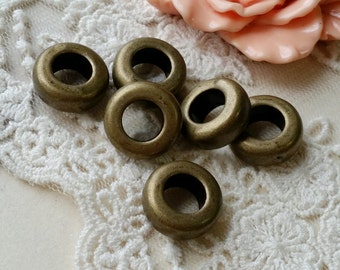 4 x 14 mm Antiqued Bronze Metal Beads/ Spacer Beads / Round Shape (.sg)