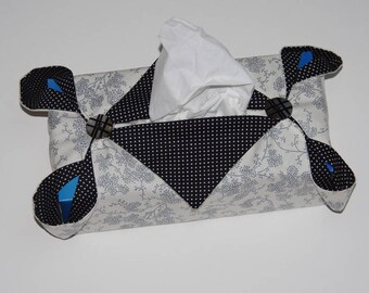 Black & white kleenex box cover