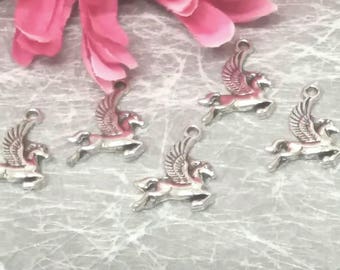 5 charms Pegasus winged horse in silver for creating jewelry.