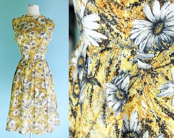 1960s Yellow and White Daisy Print Fit and Flare Dress // 60s Floral Print Spring Summer Dress with Pleated Skirt