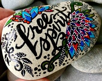 free spirit / painted rocks/ painted stones/ words on rocks / words on stones / hippie art / boho art / desktop art / gifts for artists