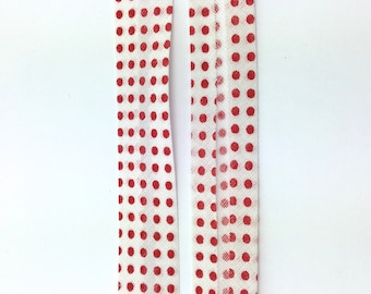 5 m white polycotton bias with 20mm red polka dots