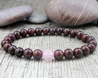 Garnet bracelet Beaded bracelet Women Gift for her January birthstone Inspiration bracelet Heart Chakra bracelet Aries birthstone mothers