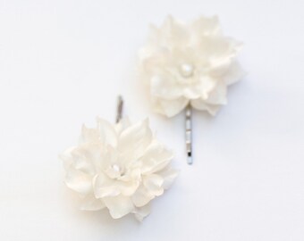 714_Hair clips, Flower barrette, Hair accessories, Ivory flower clips, Hair pins, Hair flower, Fabric flower hair accessories, Hair clips