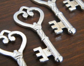 Austen - 4 x Silver Skeleton Key Set Antiqued Bronze Vintage Keys