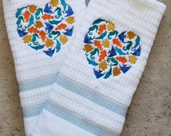 Heart of Fish Bath Hand Towel