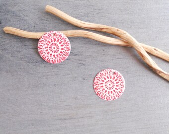 2 red and white sequins
