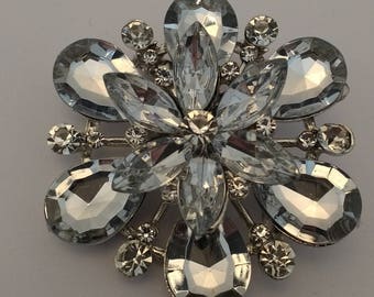 Stunning Large Clear Rhinestone Brooch......UK
