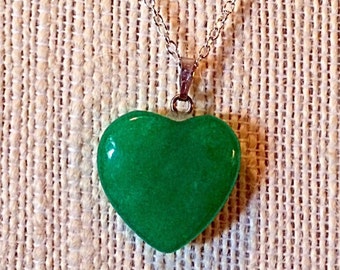 Beautiful Green Jade Heart Pendant Necklace - Sterling Silver 18" Chain - Natural Stone Necklace - Agate - Versatile