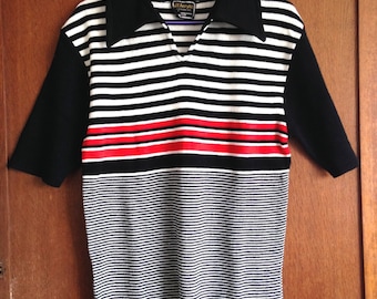 New Vintage 1970s DeadStock mens open v neck polo shirt wide collar top black red stripe smart casual menswear size 38 chest 33" or 34" mod