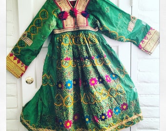 Free shipping - Afgani Dress / kuchi / boho / gypsy / tribal / hippie / old / Vintage