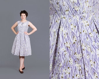vintage 1940s 1950s cold rayon sun dress pleated skirt tiny floral purple fit and flare dress by Korell Plus size M Medium L Large
