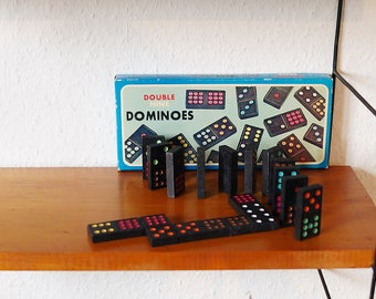 Domino Spiel aus den 70s im Karton. Steine mit farbigen Punkten. Mid century Double Nine Dominoes. Vintage. Geschenk. Ostern. Deko.
