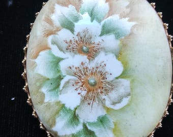 Victorian Porcelain Hand Painted Brooch