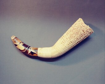 Corn cob "horn" pipe