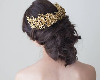 Orange blossoms headpiece. Bridal headpiece. Back headpiece. Boho headpiece. Floral crown. Wedding headpiece. Style 617