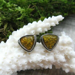 Vintage triangle stud earrings Baltic Amber studs jewelry from the 80s USSR vintage Russian retro Easter gift small minimalist post earrings