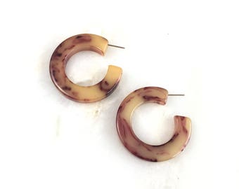 Vintage Bakelite Marble Swirl Hoop Earrings