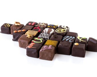 Fine chocolate morsels box, 12 unit per box, chocolate morsels, fine chcocolate, dark chocolat box, milk chocolate box, mother's day