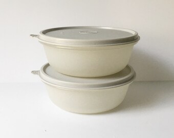 Tupperware storage containers Kitchen Storage Bowls Grey set of 2 1980s Plastic bowls with lids