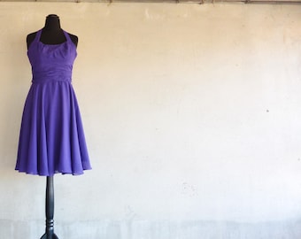 Vintage dress with neckline on the back