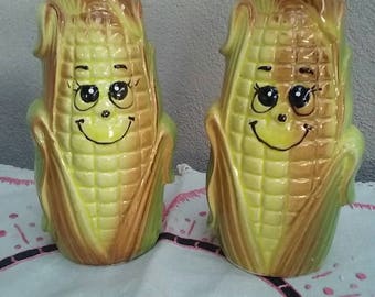 Vintage Salt And Pepper Shakers Happy Corn Cobbs Made in Japan Kitsch Corn