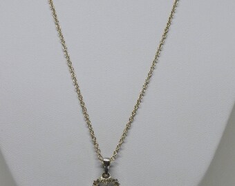 Sparkling silver tone necklace