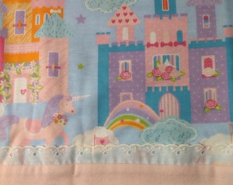 Unicorn Castle flannel Pillowcase