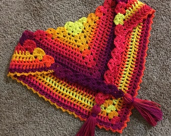 Crochet Triangle Scarf // Handmade