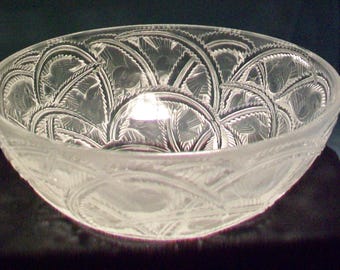 Lalique Crystal Pinsons Bowl