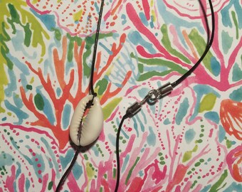 Cowrie Shell Black String Chocker